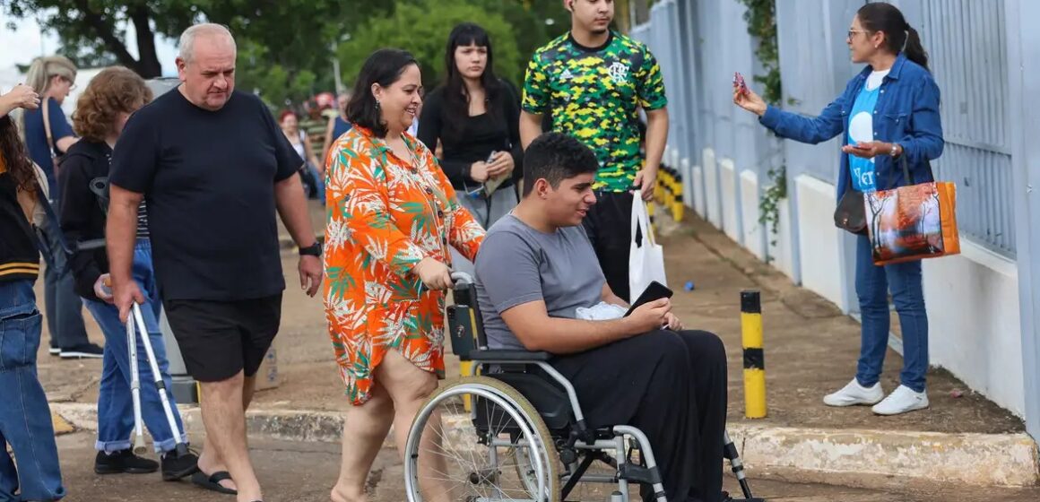 Enem abre prazo para recursos sobre atendimento especial negado