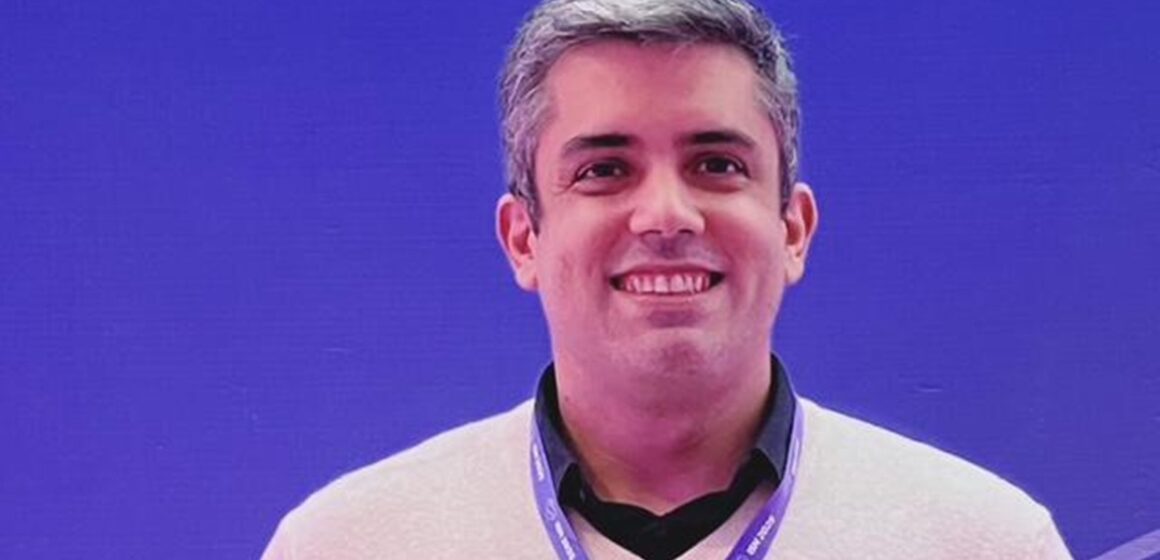Dor de cabeça intensa e repentina pode sinalizar problemas graves, alerta neurologista