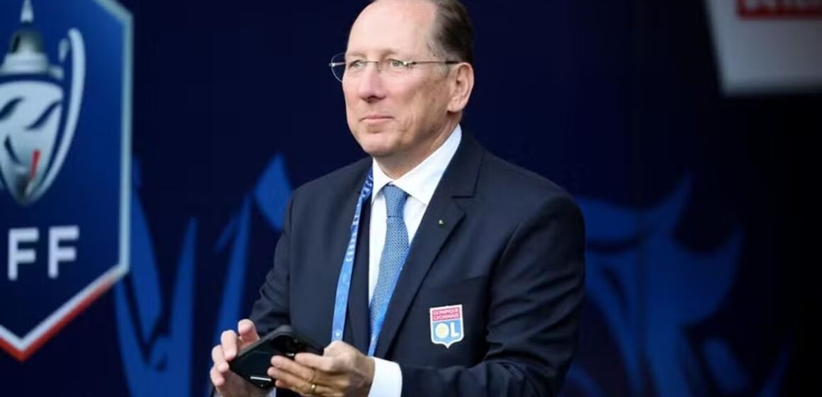 Lyon de John Textor é rebaixado administrativamente para a segunda divisão francesa