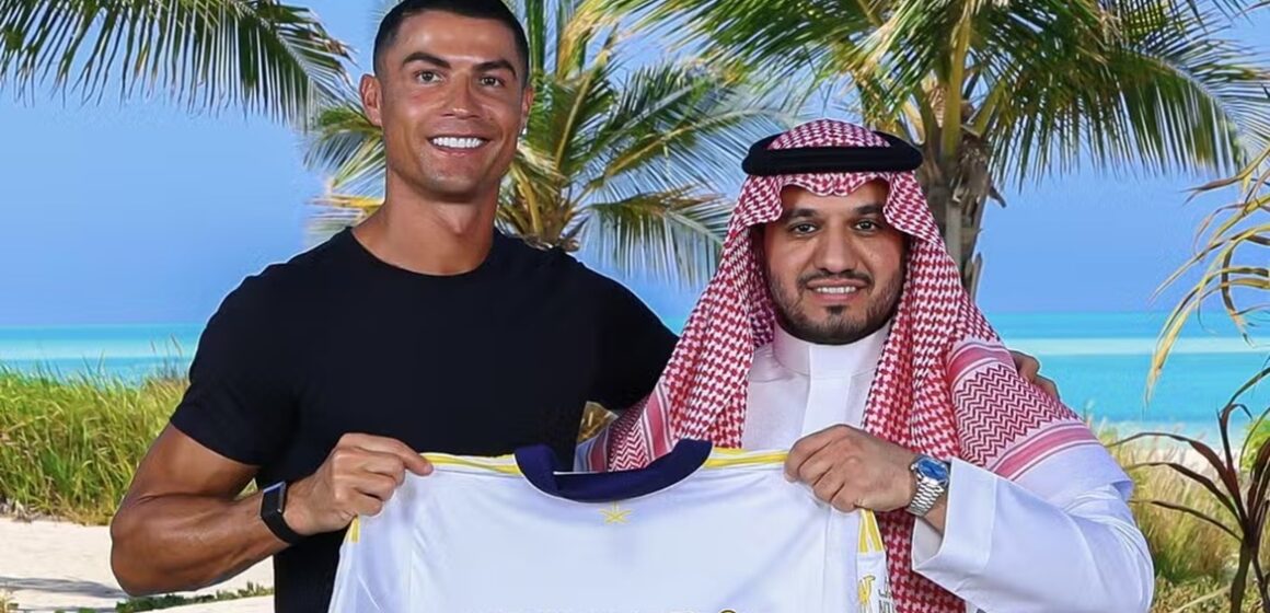 Cristiano Ronaldo renova com Al-Nassr e seguirá na Arábia Saudita até 2027