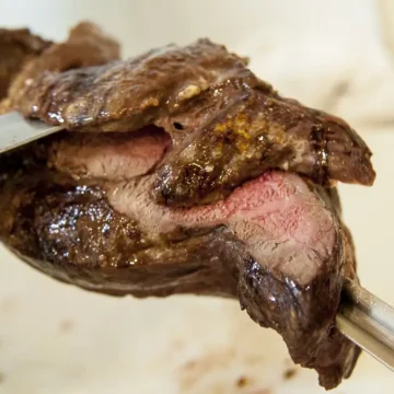 Jacupiranga, no interior de SP, é o berço do rodízio de churrasco brasileiro