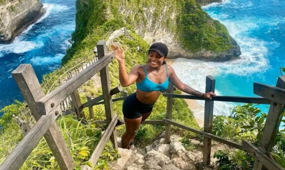 Brasileira Juliana Marins morre após queda em vulcão na Indonésia, confirma família