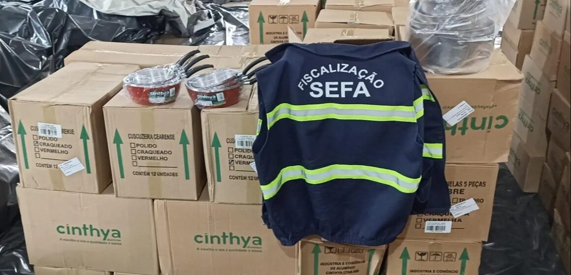 Fiscais apreendem 392 caixas de produtos de cozinha sem nota fiscal em Cachoeira do Piriá