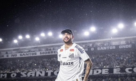Jornalista afirma que Santos e Remo negociam amistoso no Mangueirão com possível presença de Neymar