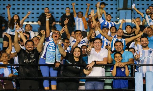 Paysandu bate recorde de público na Curuzu na Série B com vitória sobre Ferroviária