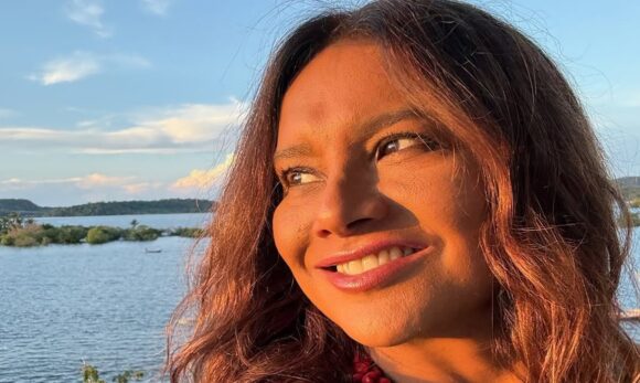 Canal Brasil homenageia Dira Paes com maratona por seus 40 anos de carreira