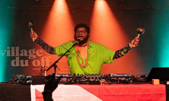 DJ paraense leva ritmos amazônicos a festival na França e conquista público francês