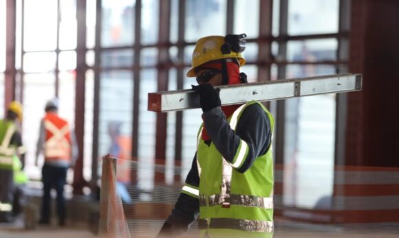 Pará lidera geração de empregos formais na Região Norte com saldo positivo de 5 mil vagas