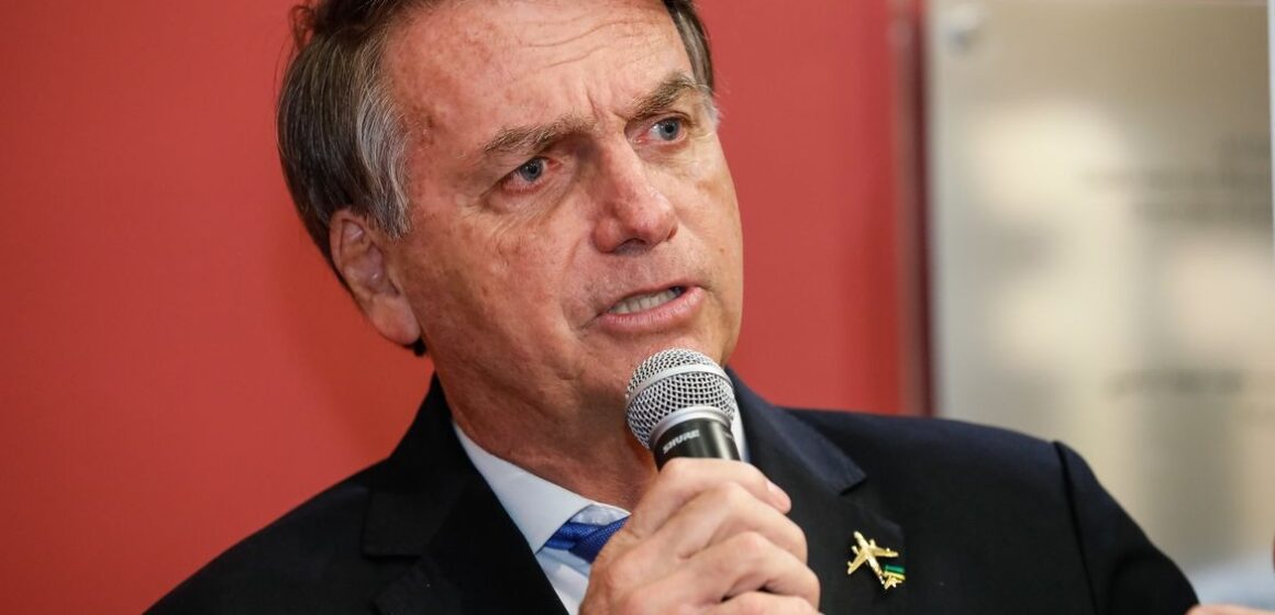 Bolsonaro é diagnosticado com esofagite intensa e gastrite moderada; agendas de julho canceladas