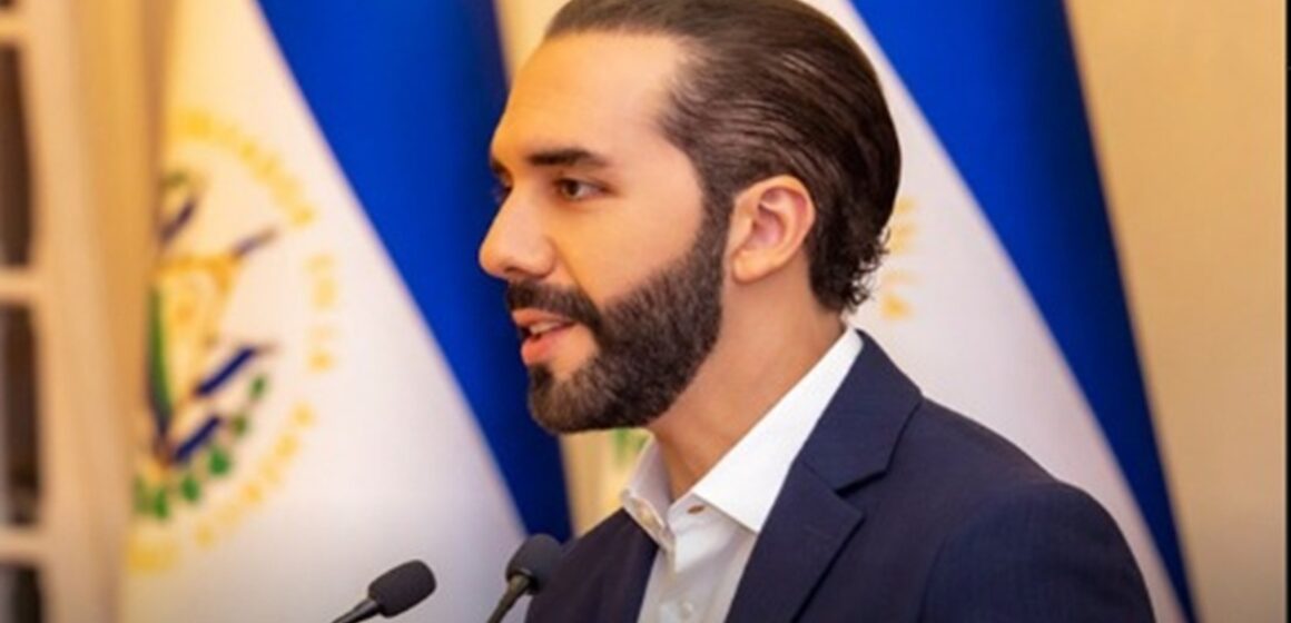 El Salvador anuncia ensino superior gratuito para todos os formados no ensino médio