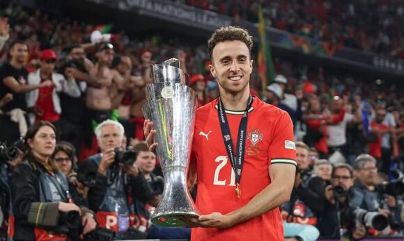 Futebol mundial chora a morte de Diogo Jota em acidente na Espanha
