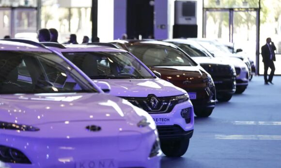 Vendas de veículos caem em junho, mas acumulam alta de 4,8% no semestre