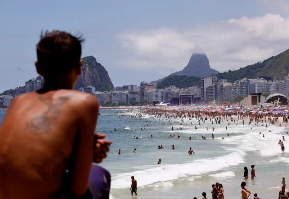 Brasil bate recorde de turistas estrangeiros no 1º semestre de 2025