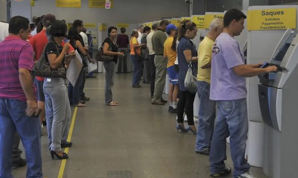 Empresa de tecnologia descarta vazamento de dados em ataque hacker que desviou R$ 400 milhões via Pix