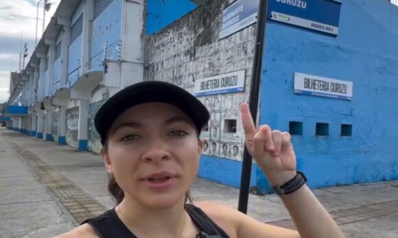 Repórter viraliza ao mostrar estádios de Remo e Paysandu separados por apenas 200 metros
