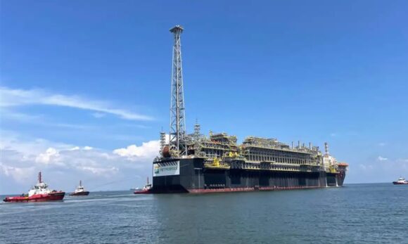 Petrobras acelera produção no pré-sal com nova plataforma P-78