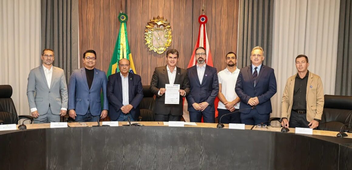 Pará assina primeira concessão para reflorestamento com créditos de carbono do Brasil