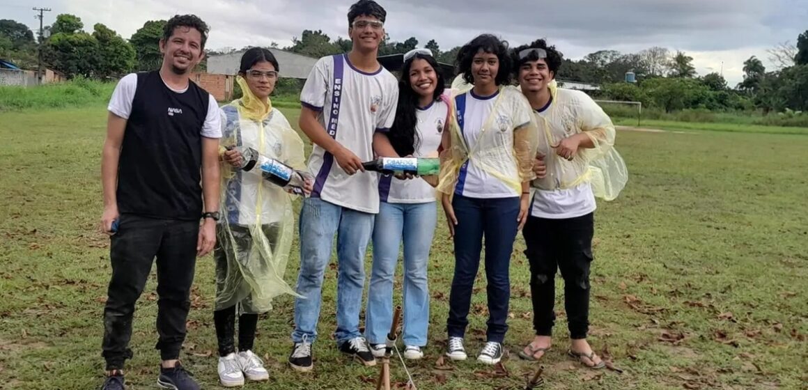 Estudantes de escola pública em Marituba brilham em olimpíadas nacionais de astronomia e foguetes