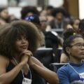 Pós-graduação no Brasil ainda é dominada por brancos, aponta estudo do CGEE