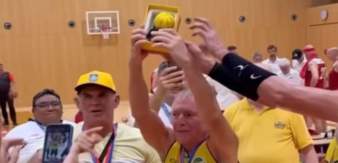 Brasil é campeão mundial de basquete master 75+ ao vencer EUA no FIMBA 2025