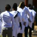 Câmara aprova urgência para criação de exame nacional obrigatório para médicos