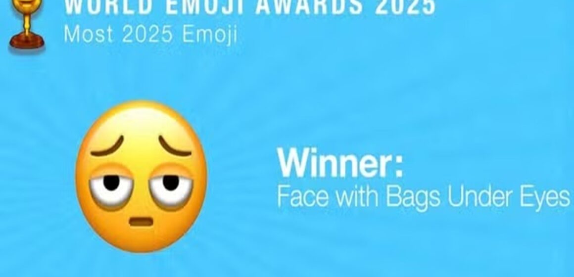 Emoji de rosto com olheiras é eleito o mais representativo de 2025