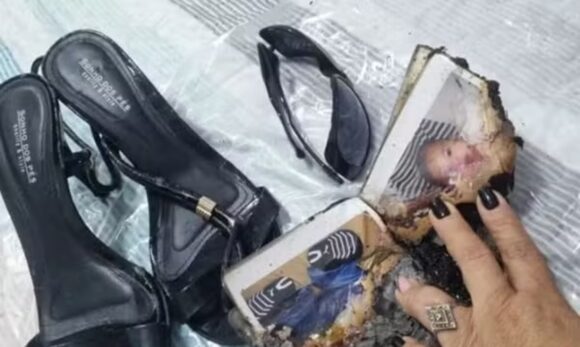 Mãe de Eliza Samudio recebe pertences da filha 15 anos após o crime