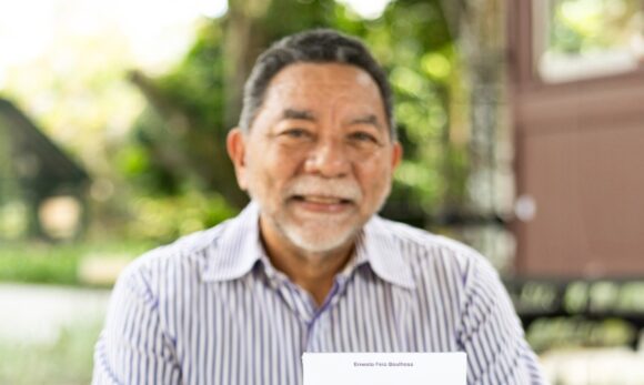 Escritor marajoara lança 15º livro em homenagem à cultura local às vésperas da COP30