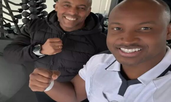Thiaguinho divulga foto vestindo a camisa do Remo