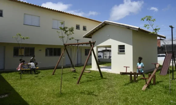 Ministério das Cidades assina contratos para 178 casas rurais no Pará