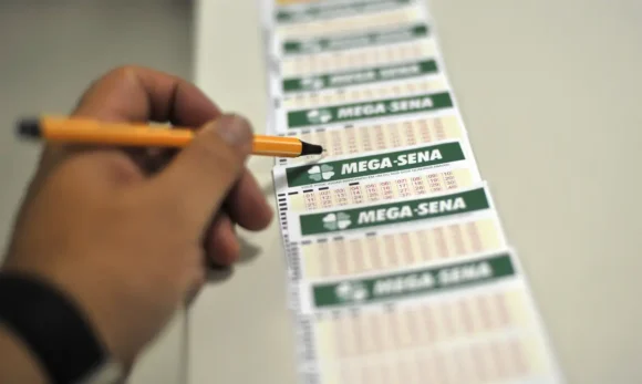 Caixa anuncia reajuste de até 21,7% nos preços das loterias a partir de quarta-feira