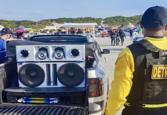 Justiça do Pará proíbe sons automotivos nas praias de Salinópolis durante julho e feriados