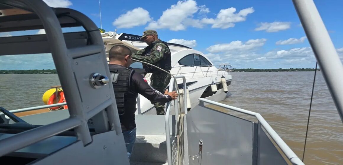 20250803184040-GC00069355-F00253320 Patrulhamento fluvial garante tranquilidade nos rios no último fim de semana das férias
