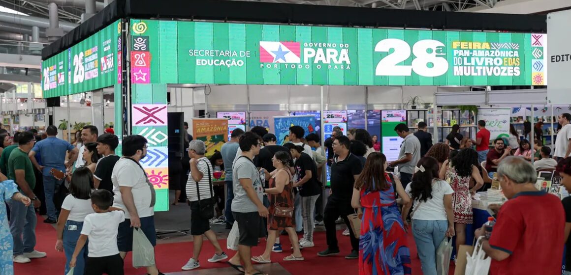 28ª Feira Pan-Amazônica do Livro tem início com homenagens e programação cultural em Belém