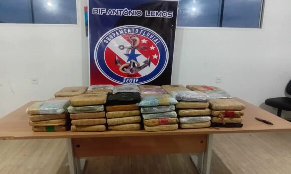Base Fluvial Antônio Lemos apreende 110 quilos de skunk no Arquipélago do Marajó