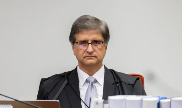 Lula reconduz Paulo Gonet como procurador-geral da República antecipando mandato