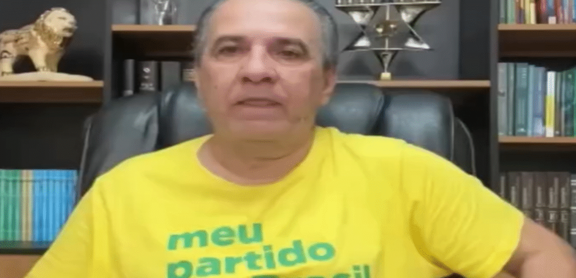 Pastor Silas Malafaia ataca Alexandre de Moraes após ter objetos apreendidos pela PF no Galeão