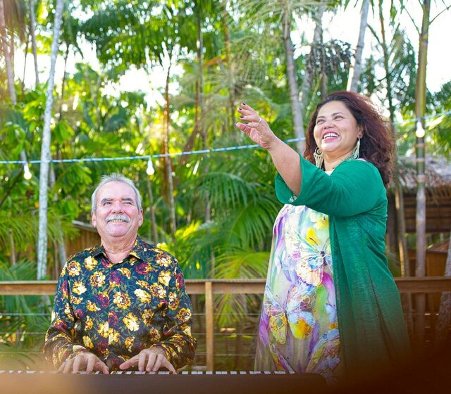 Apresentação de Adriane Queiroz, soprano paraense com carreira na Europa, é sucesso