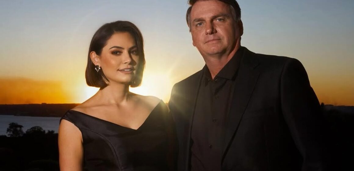 Michelle Bolsonaro registra 89 marcas no INPI, de vinhos a armas, enquanto disputa uso do nome “Bolsonaro Mito”