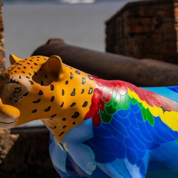 Onças artísticas começam a colorir Belém