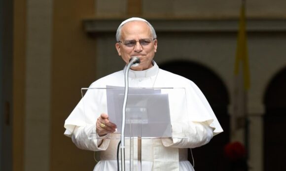 Pesquisa revela que 38% dos brasileiros aprovam primeiros meses do Papa Leão XIV