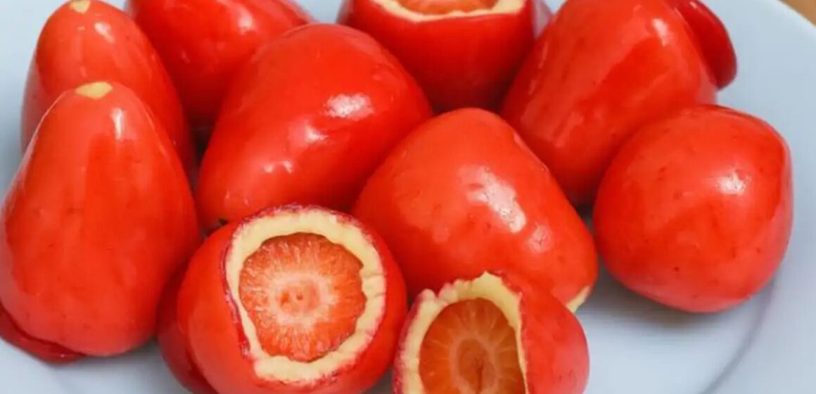 CFO alerta: “Morango do amor” pode causar fraturas dentárias e danos a próteses