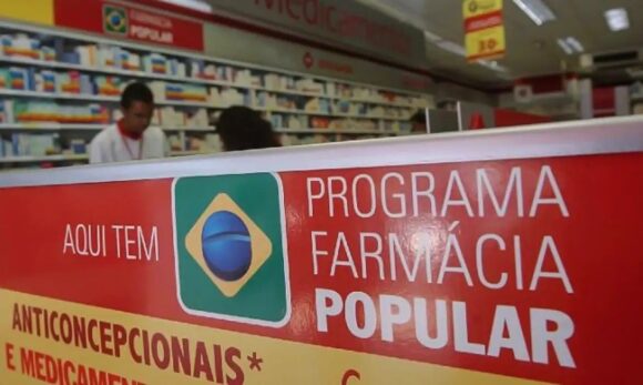 Ministério da Saúde descredencia mais de 9 mil farmácias por irregularidades