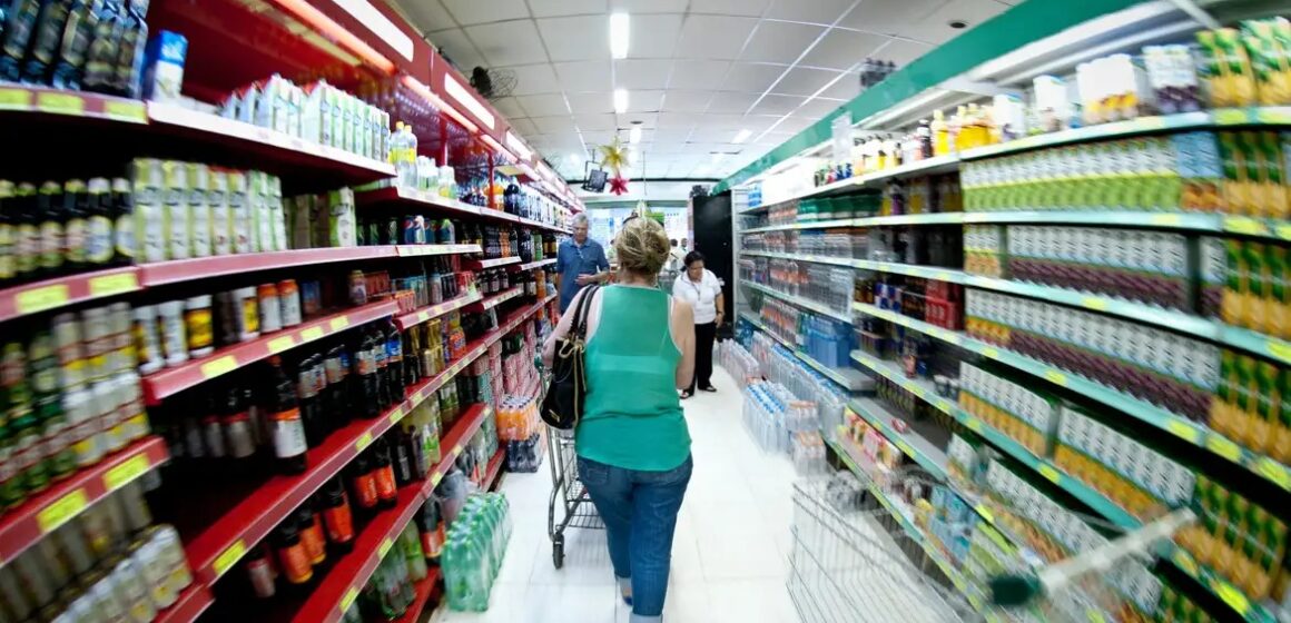 Cesta básica fica mais barata em 15 capitais em julho
