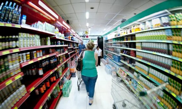 Cesta básica fica mais barata em 15 capitais em julho