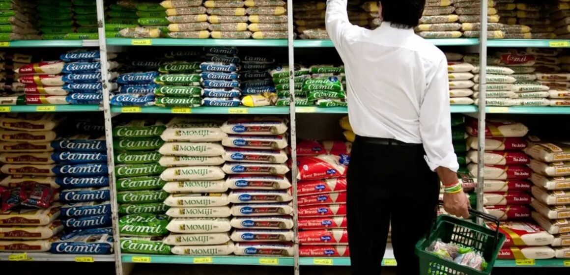 Mercado financeiro reduz projeção da inflação para 4,86% em 2025