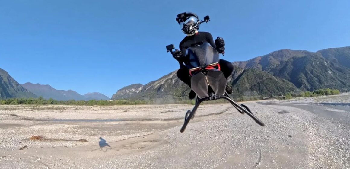 Moto voadora movida a jato se torna realidade com lançamento da Volonaut Airbike