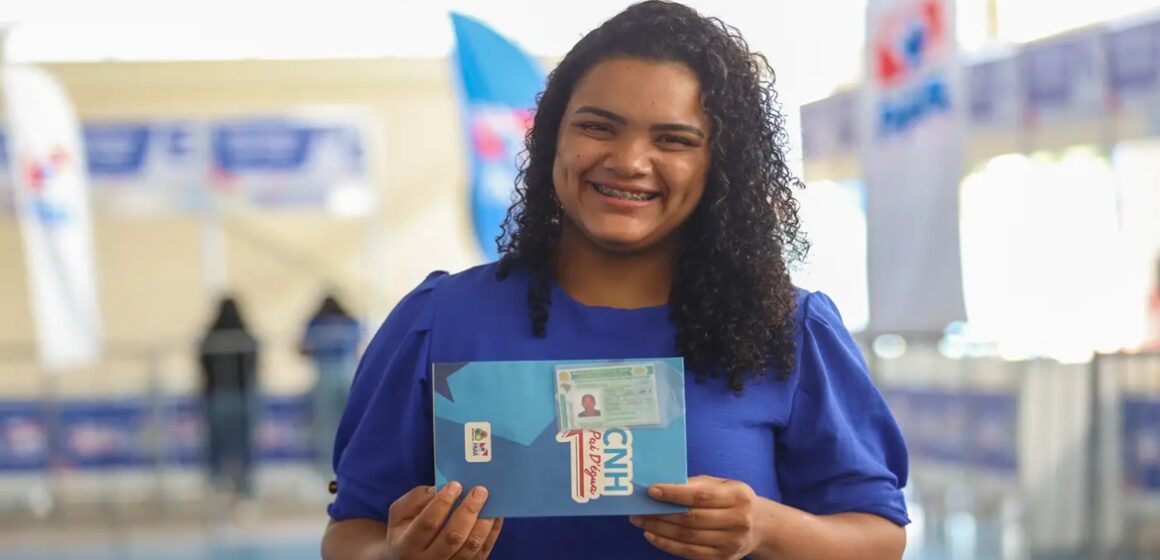 Detran inicia matrículas para CNH gratuita de mães atípicas em mais de 80 municípios