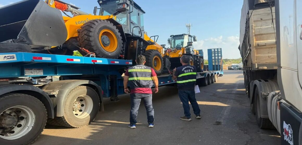Fiscalização apreende duas máquinas carregadeiras no valor de R$ 686 mil em Dom Eliseu