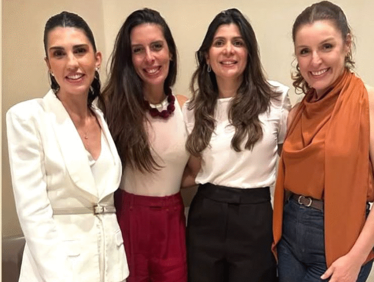 Só Elas